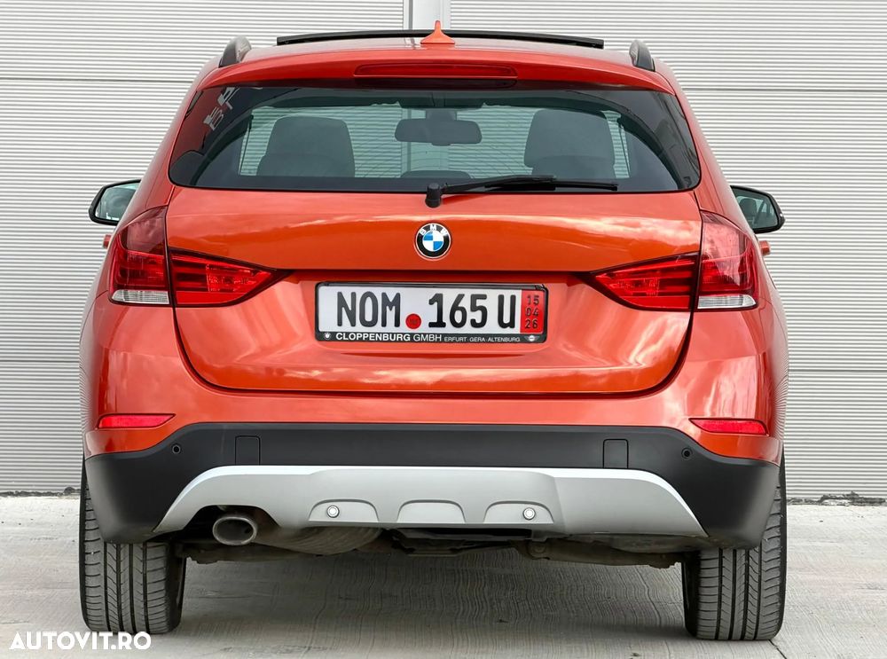 BMW X1 xDrive20d Aut. Sport Line - 2