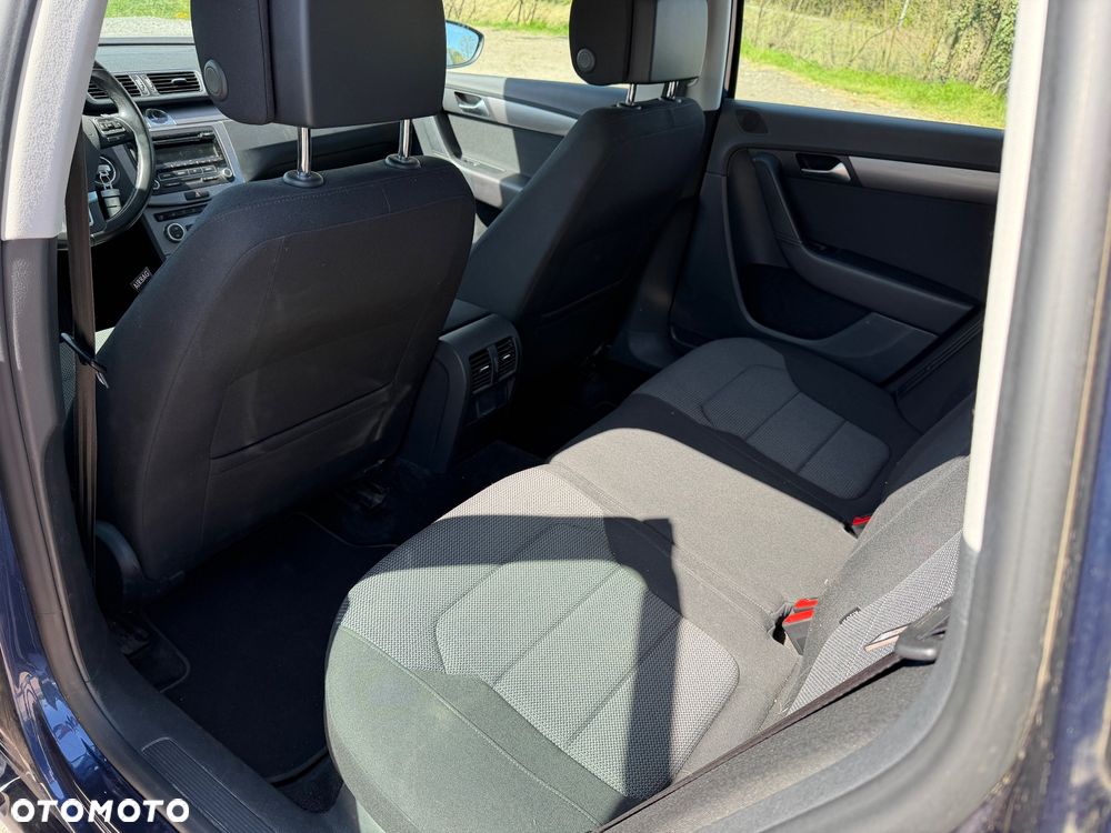 Volkswagen Passat 2.0 TDI 4Mot Highline DSG - 15