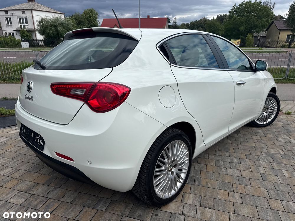 Alfa Romeo Giulietta 1.4 TB 16V Multiair TCT Collezione - 14