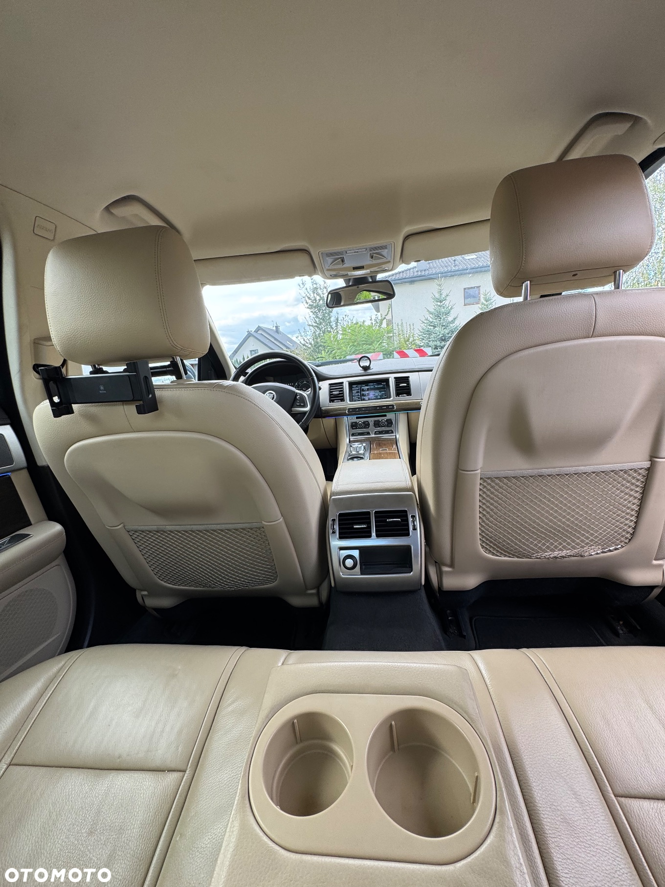 Jaguar XF 2.2 D Premium Luxury - 14