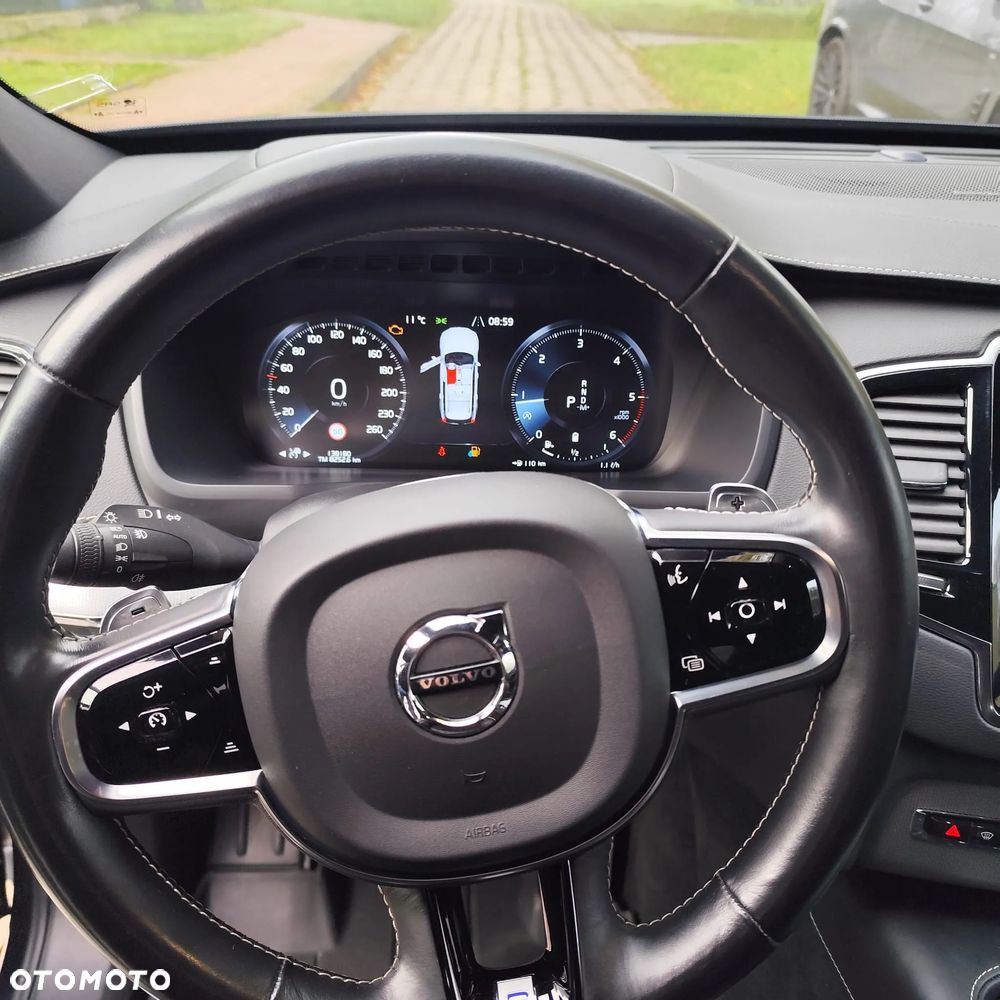 Volvo XC 90 D5 AWD R-Design - 10