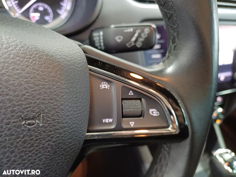 Skoda Octavia Combi Diesel 2.0 TDI DSG Style - 13