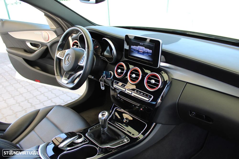 Mercedes-Benz C 200 d AMG Line - 11