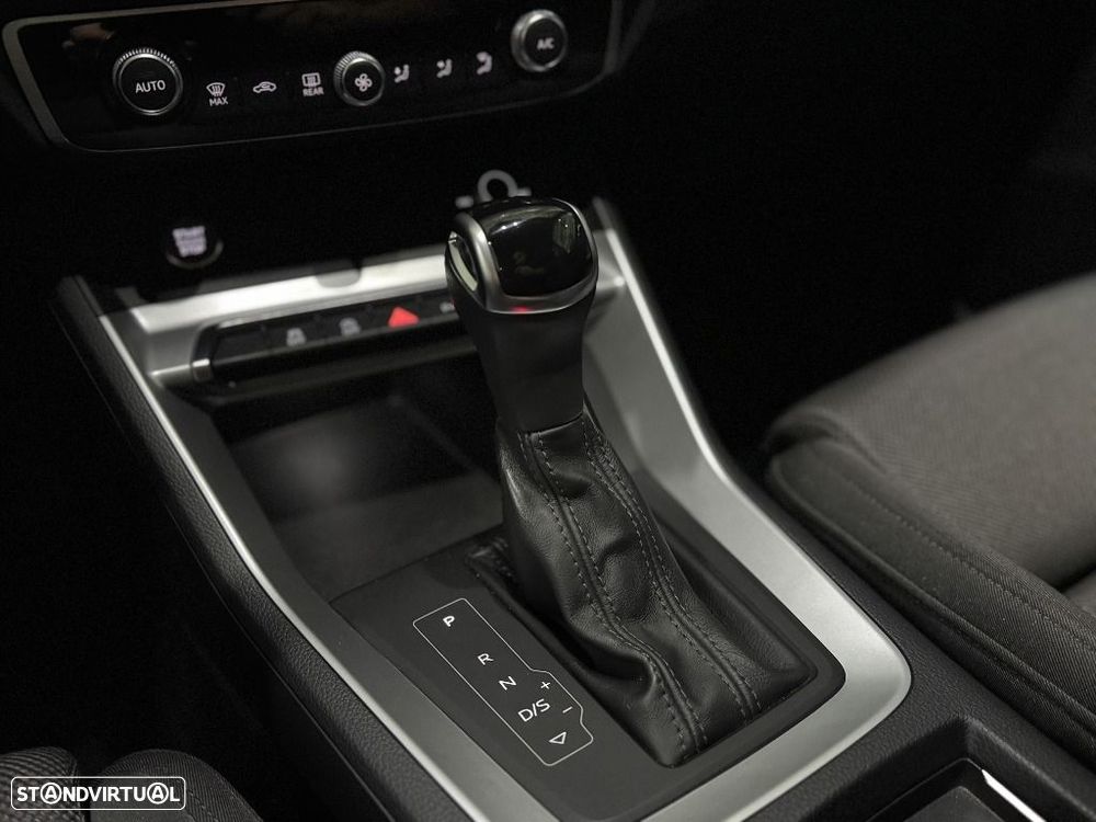 Audi Q3 35 TFSI Advanced S tronic - 22