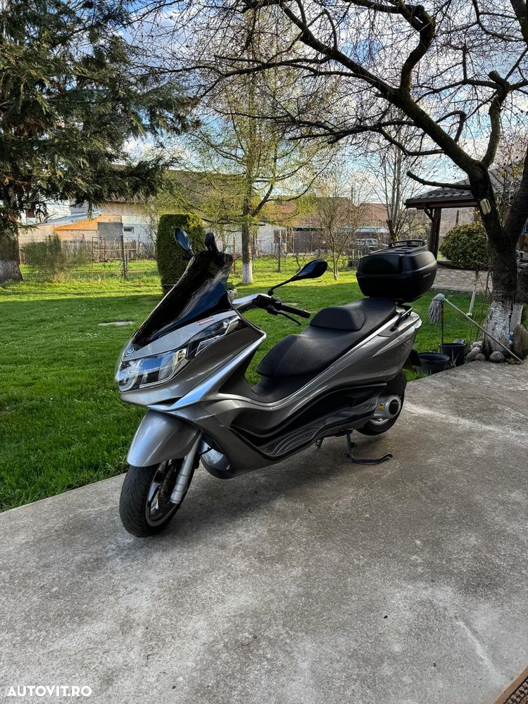 Piaggio X10 125 - 2