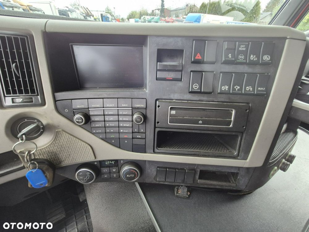 Volvo FM 330 AUTOMAT / UNIKATOWY / HDS / SKRZYNIA / BEZWYPADKOWY / SERWISOWANY / MOCNY / 1WŁ. / MOŻLIWY TRANSPORT - 36