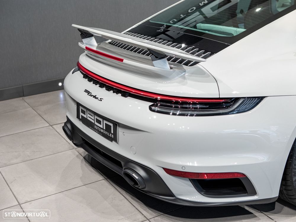 Porsche 911 (992) Turbo S PDK - 23