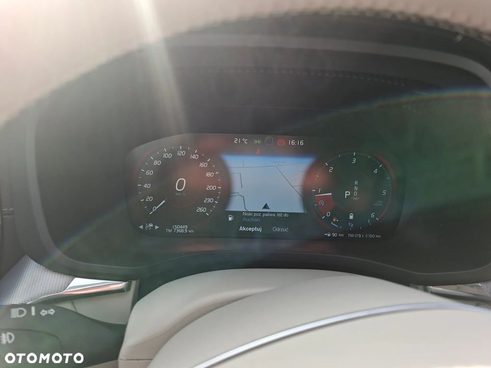Volvo XC 60 - 6