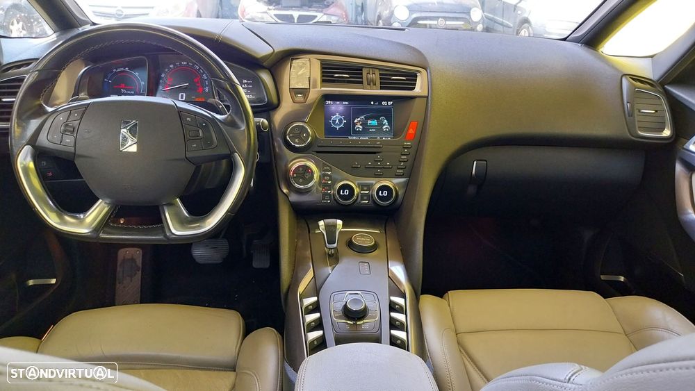 Citroën DS5 2.0 HDi Hybrid4 Sport Chic CMP6 - 23