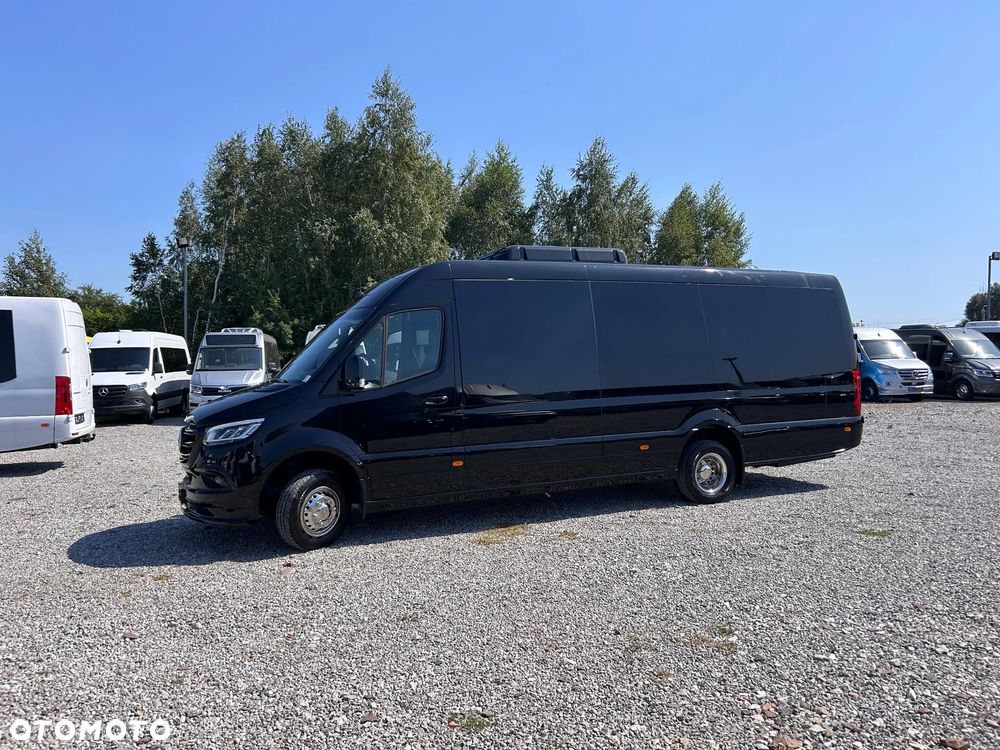 Mercedes-Benz Sprinter 519 - 9