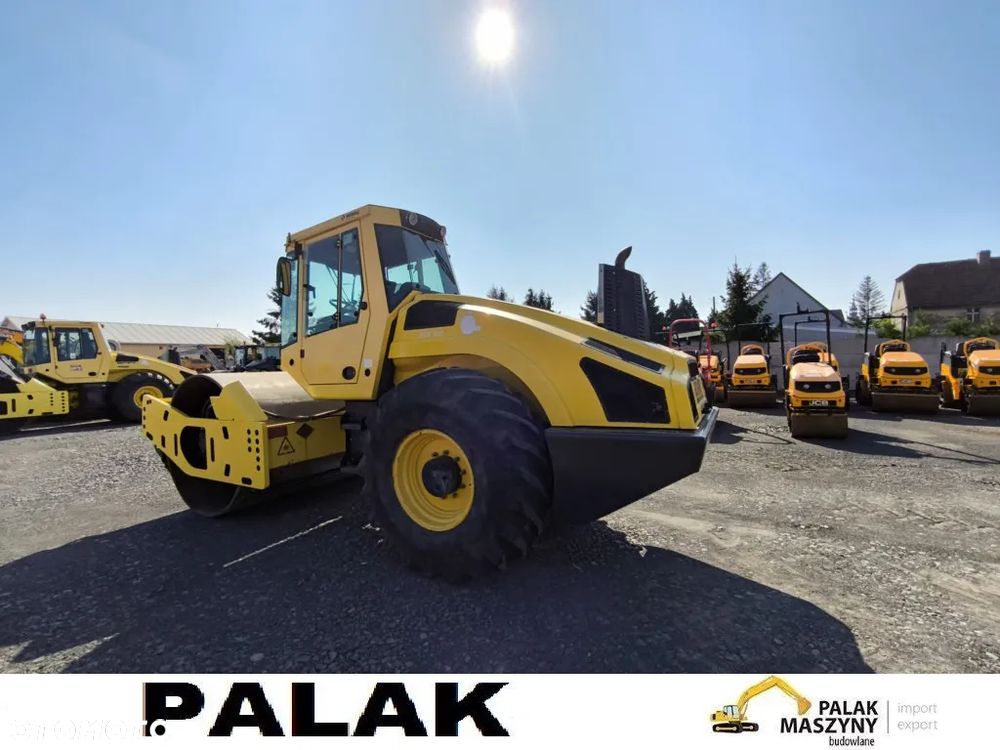 Bomag Walec drogowy  BW 213 DH METAL-GUMA  ,2015 rok - 7
