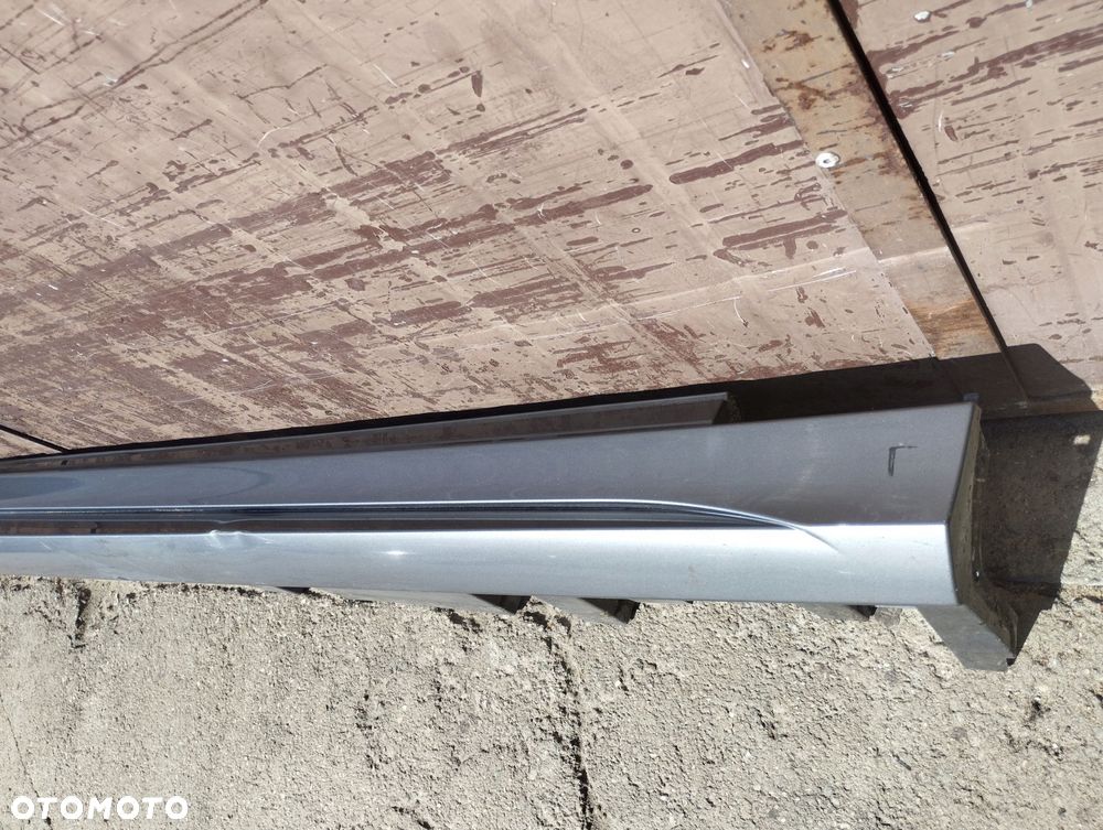 próg prawy listwa nakładka mercedes gle w167 amg a1676982301 - 2