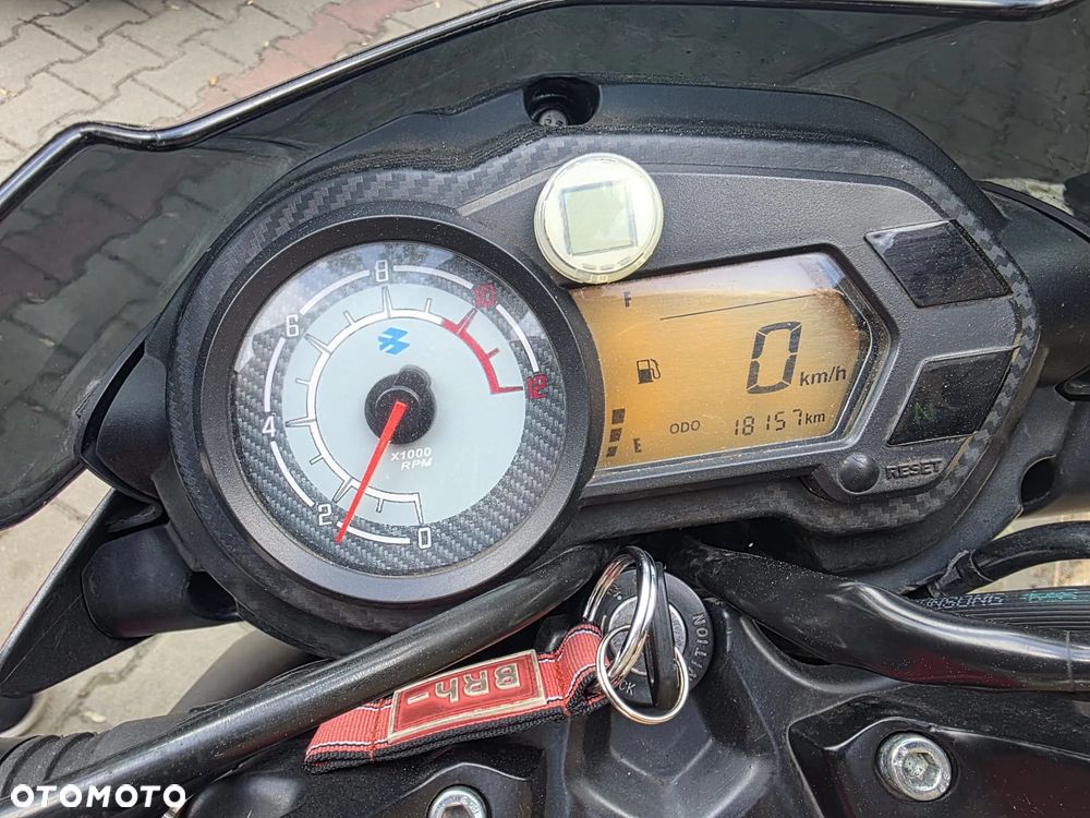 Bajaj Pulsar - 8