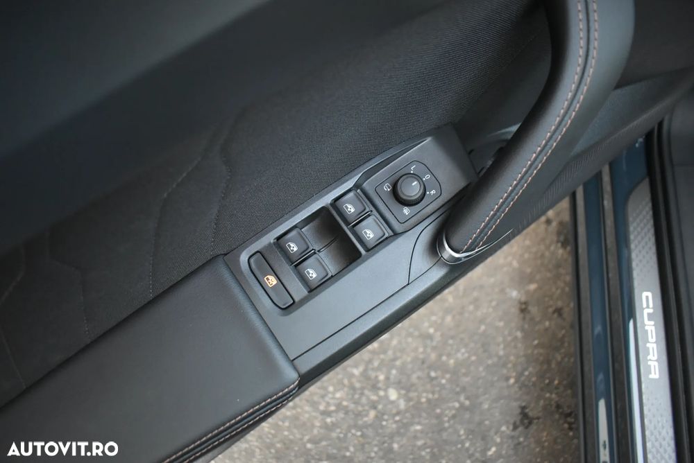 Cupra Formentor 1.5 eTSI DSG7 MHEV - 11