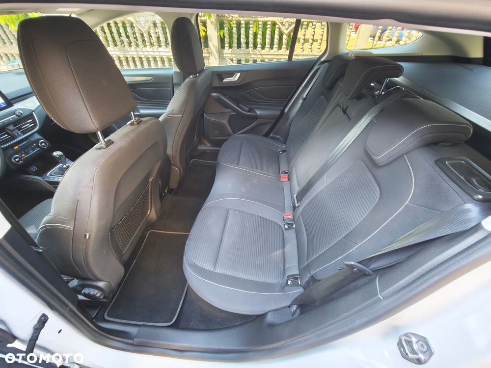 Ford Focus 1.5 EcoBlue STart-Stopp-System TITANIUM - 30