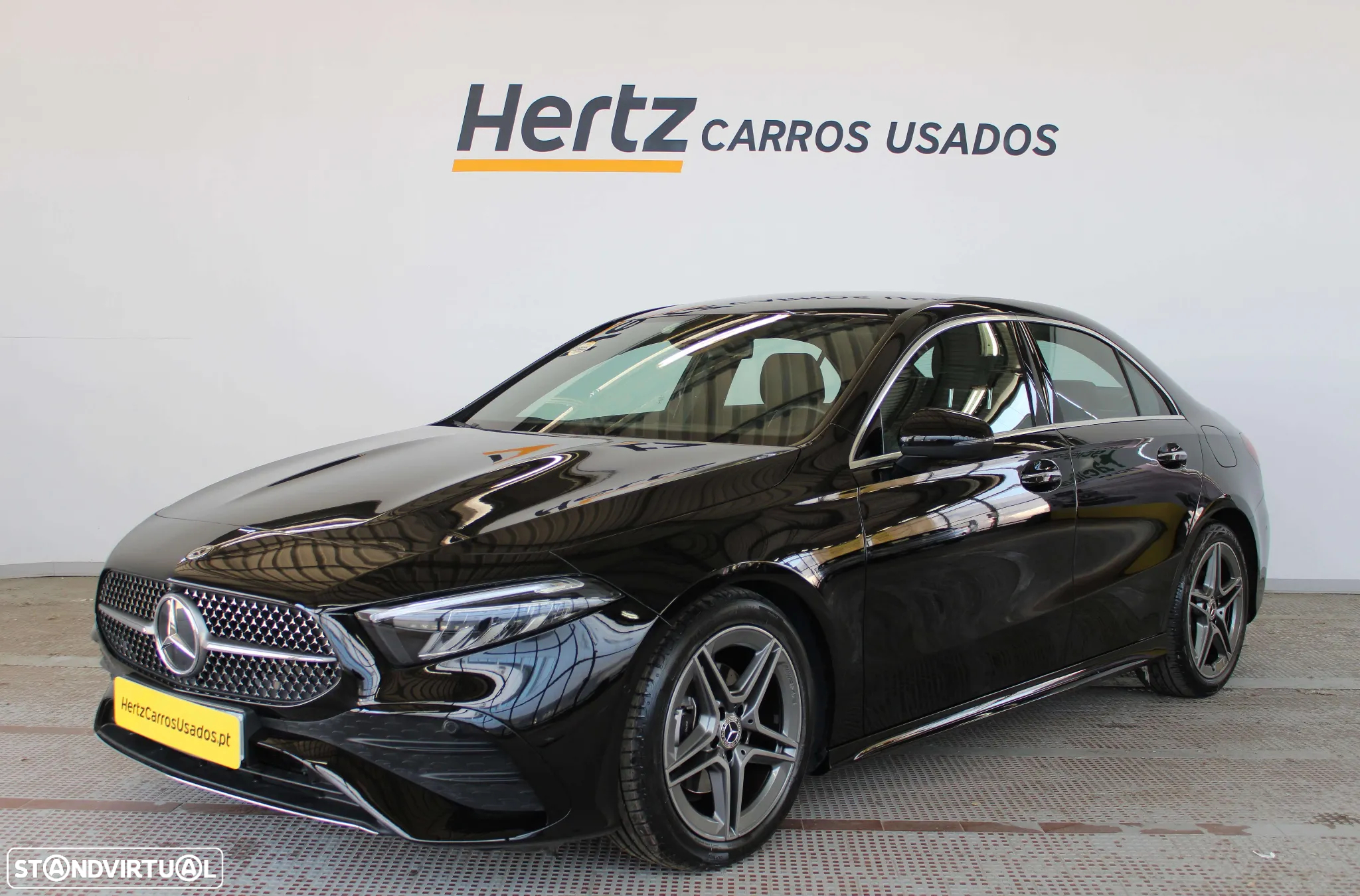 Mercedes-Benz A 200 Limousine AMG Line Aut. - 2
