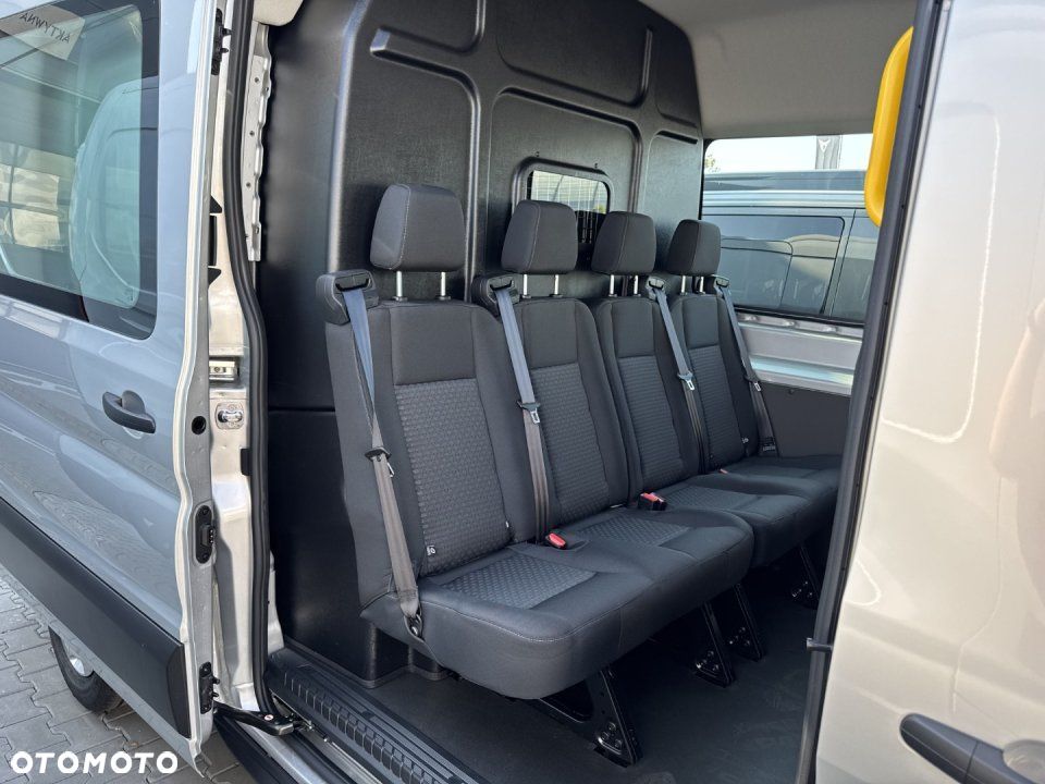 Ford Transit - 31