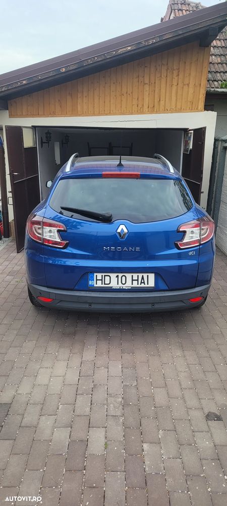 Renault Megane dCi 110 FAP EDC Bose Edition - 11