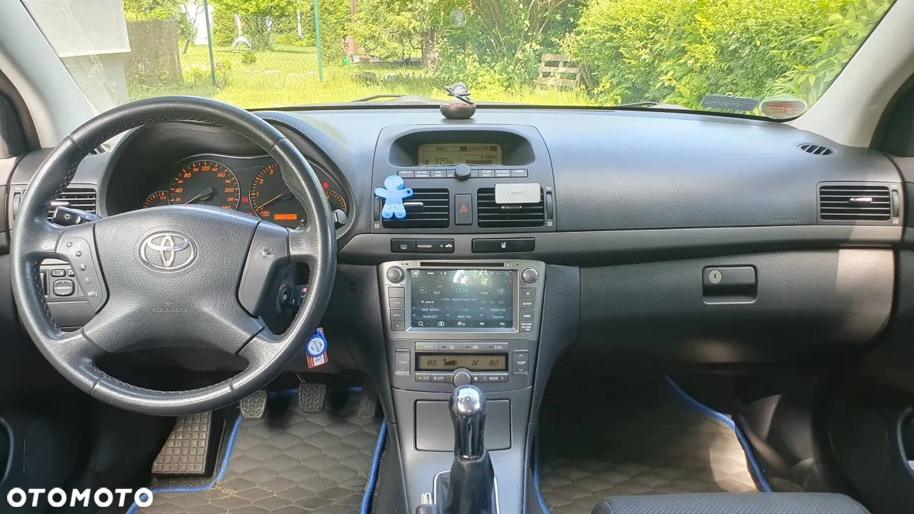 Toyota Avensis 1.8 VVT-i Sol - 5