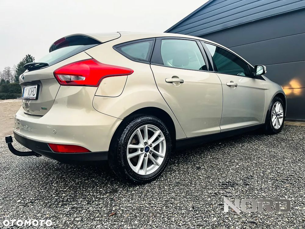 Ford Focus 1.0 EcoBoost Trend - 10