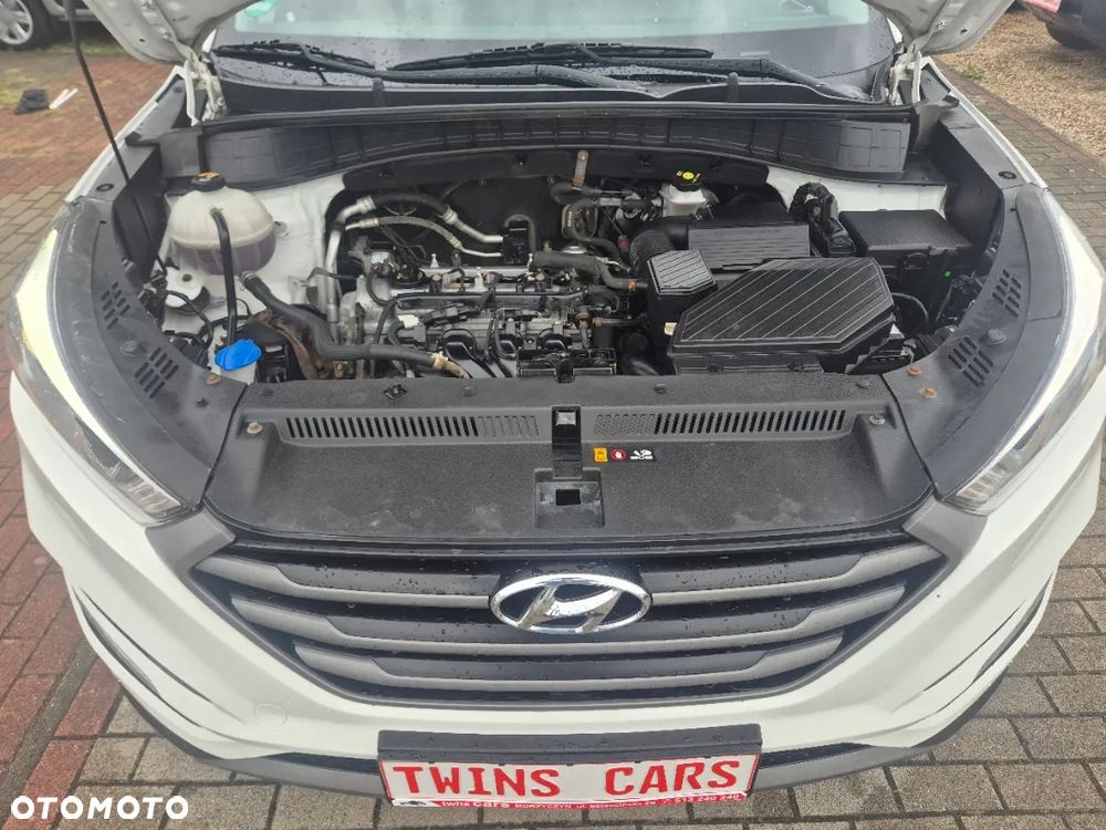 Hyundai Tucson 1.6 GDI BlueDrive Comfort 2WD - 12
