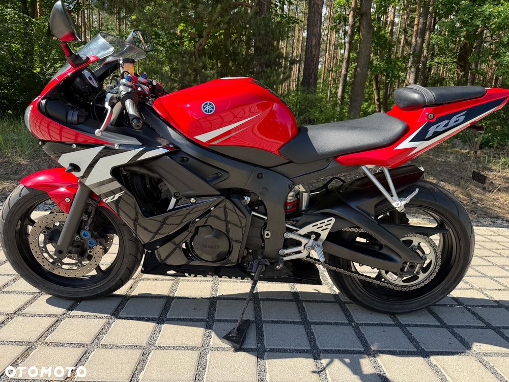 Yamaha R6 - 4