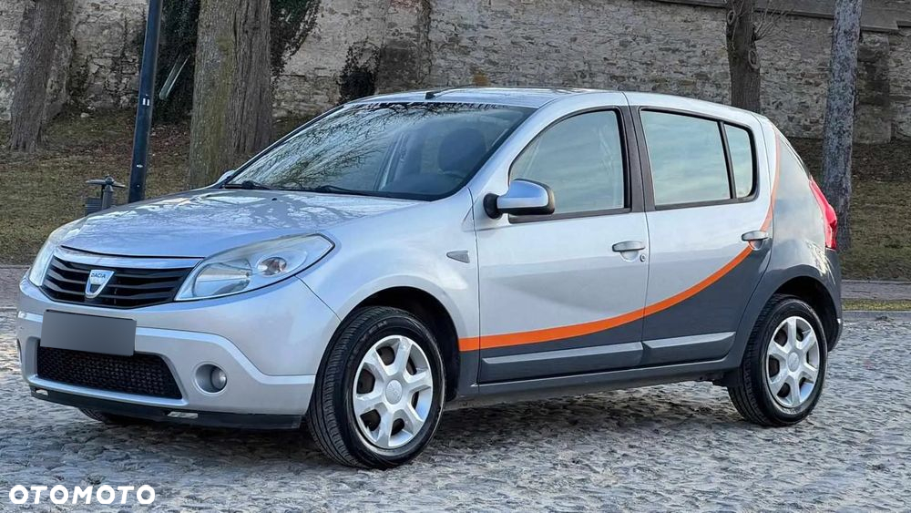 Dacia Sandero 1.5 dCi Laureate - 14