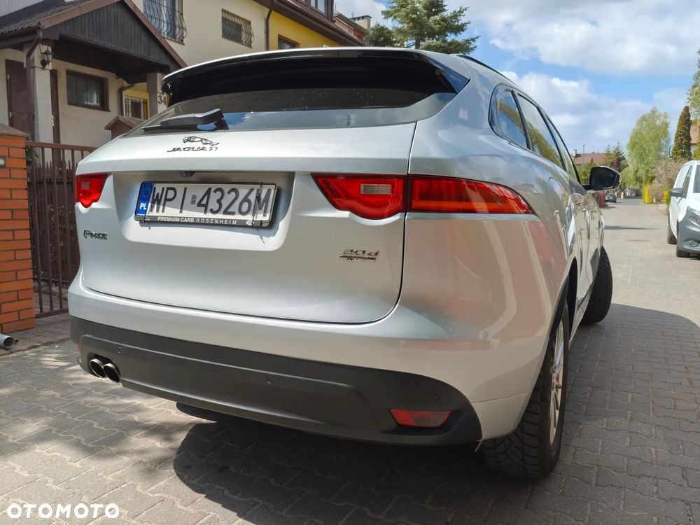 Jaguar F-Pace 2.0 i4D AWD R-Sport - 4