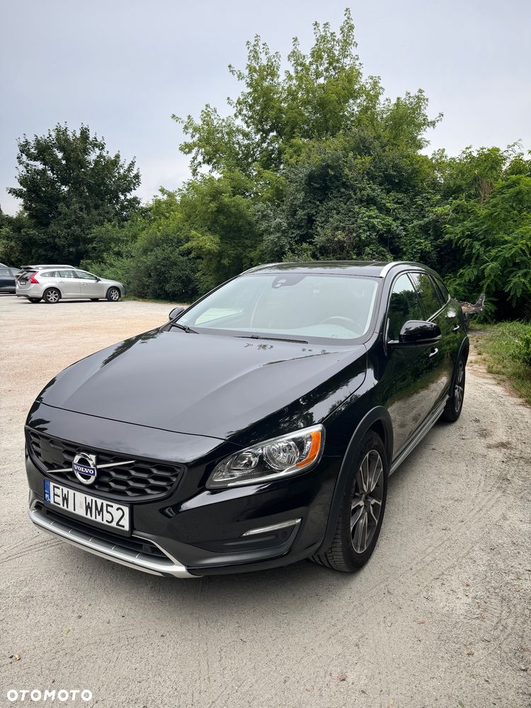 Volvo V60 Cross Country - 2