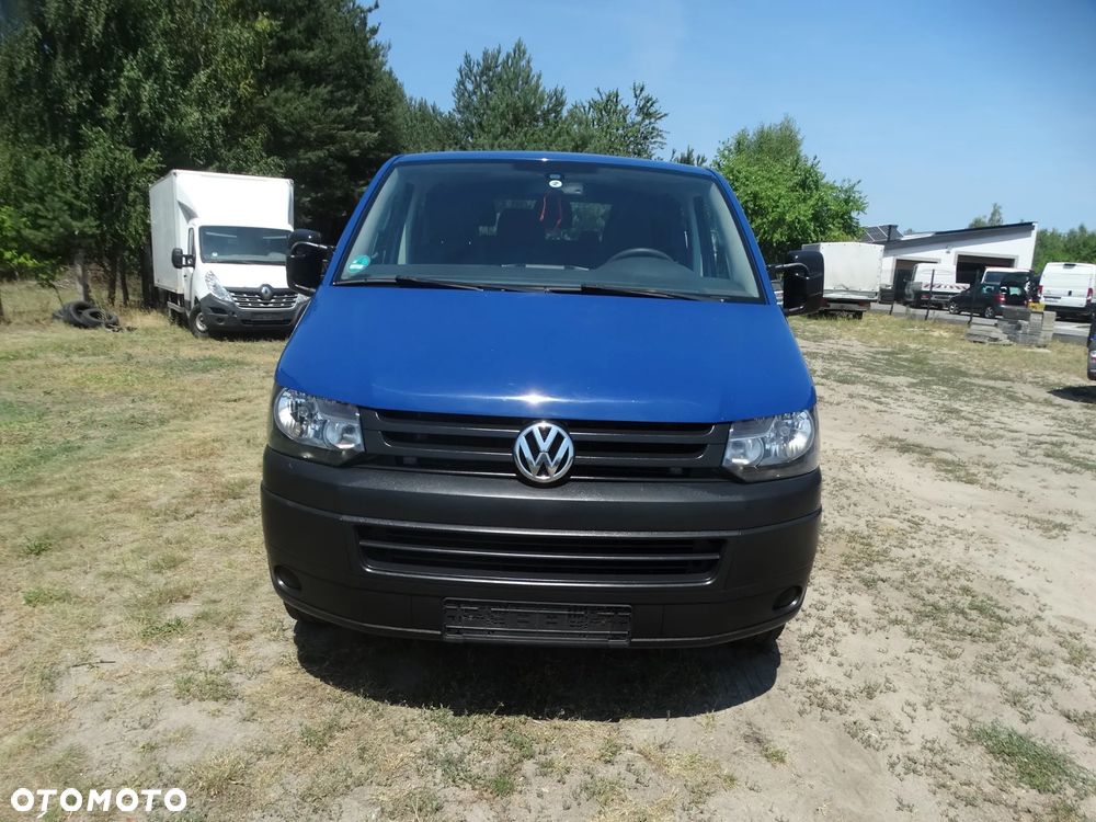 Volkswagen Transporter - 2