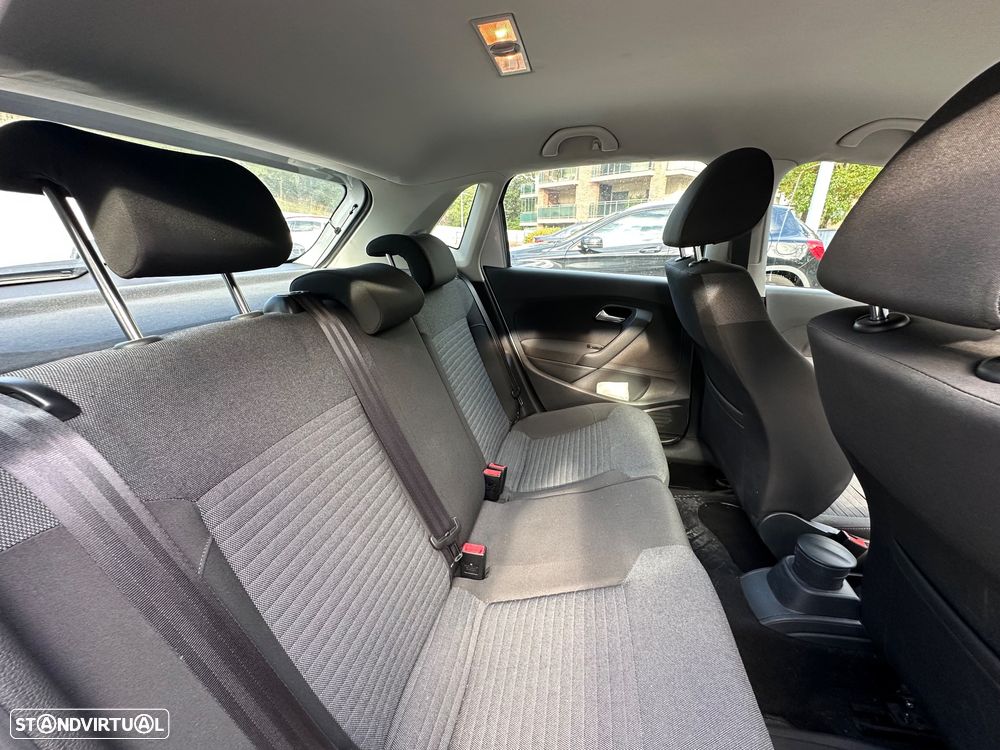 VW Polo 1.2 Confortline - 21