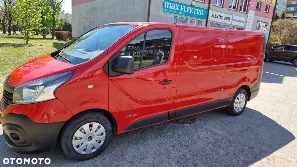 Renault TRAFIC - 2