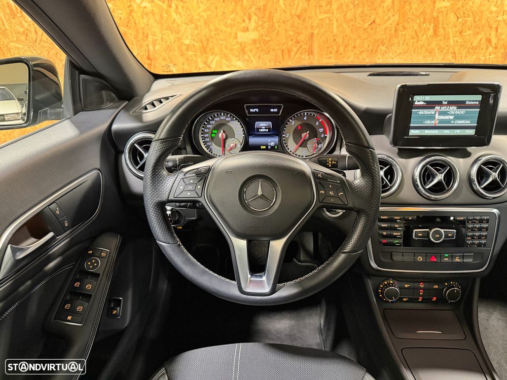 Mercedes-Benz CLA 220 CDi Urban Aut. - 10