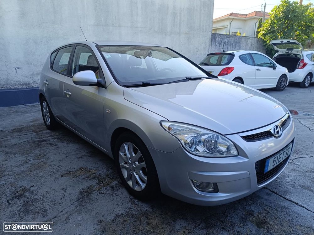 Hyundai i30 1.6 CRDI Classic - 3