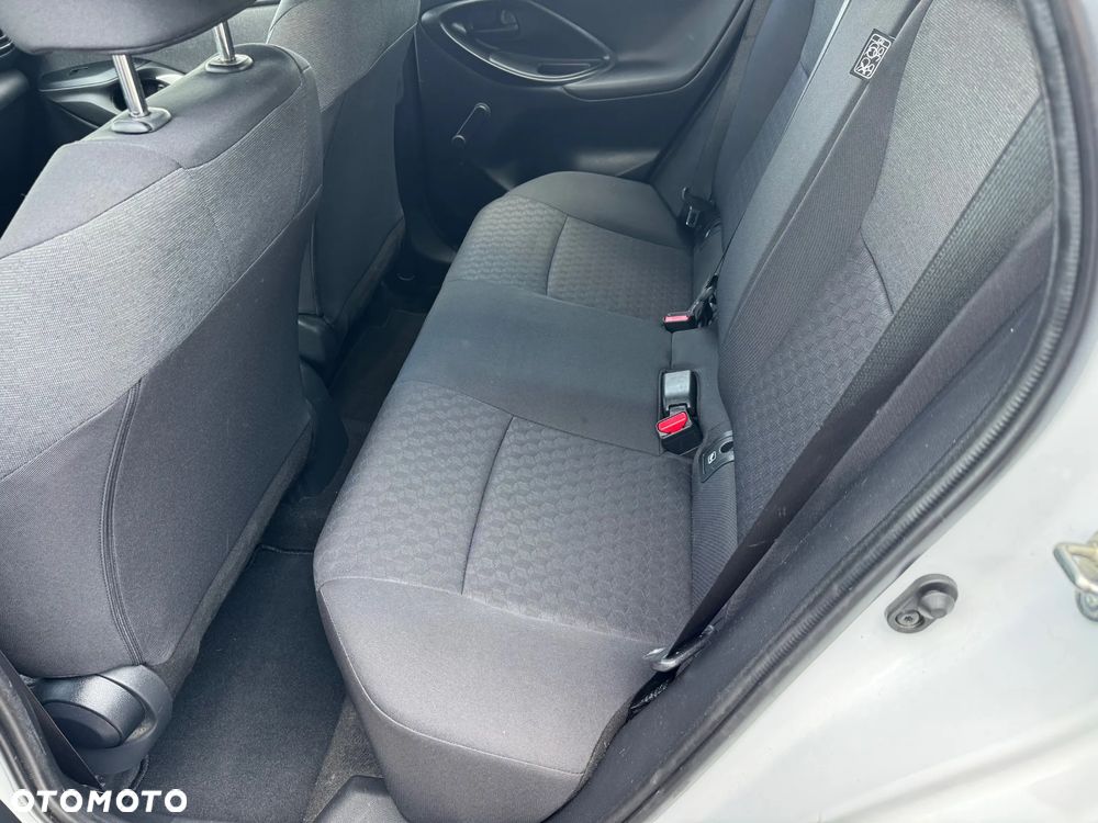 Toyota Yaris Hybrid 1.5 Comfort - 11