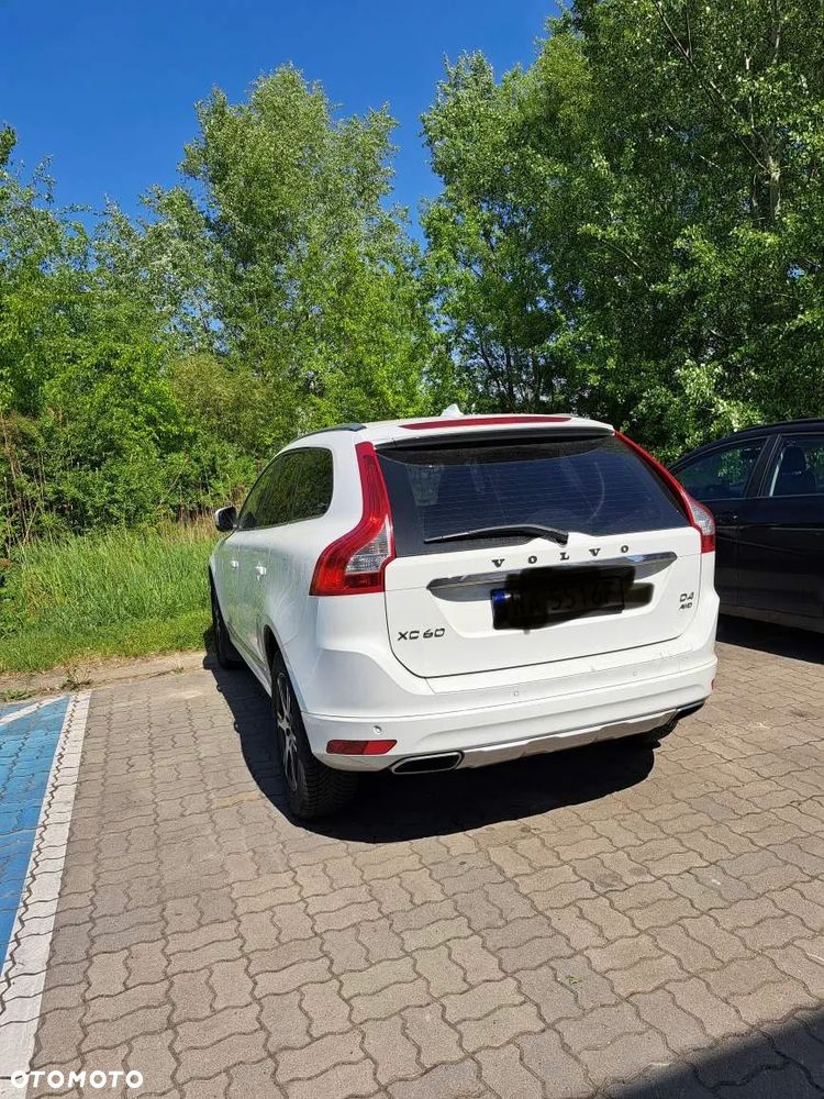 Volvo XC 60 D4 AWD Summum - 2