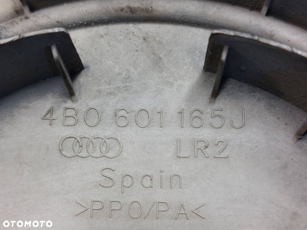 DEKIELEK KOŁPAK FELGI AUDI A4 B5 4B0601165J - 3