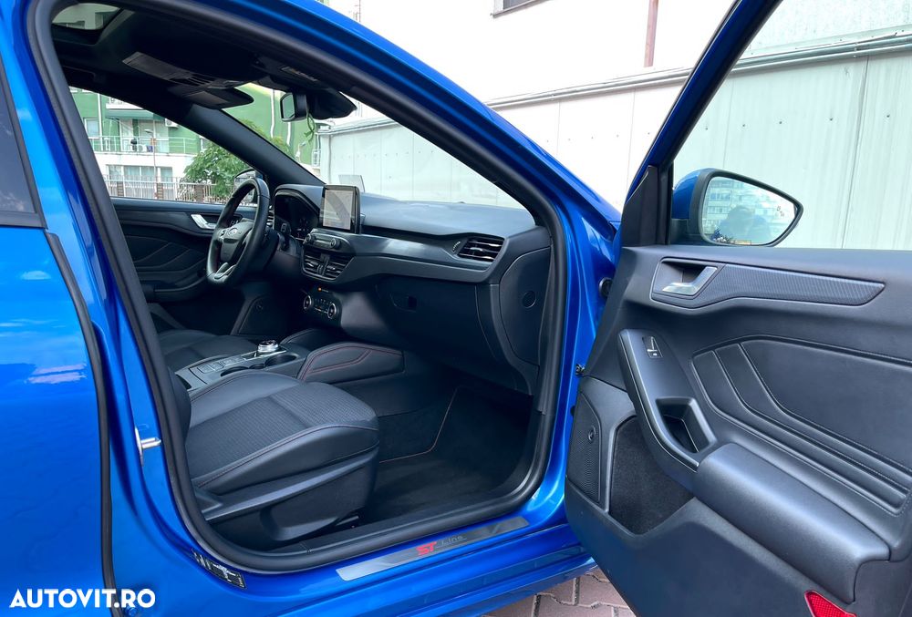Ford Focus - 21