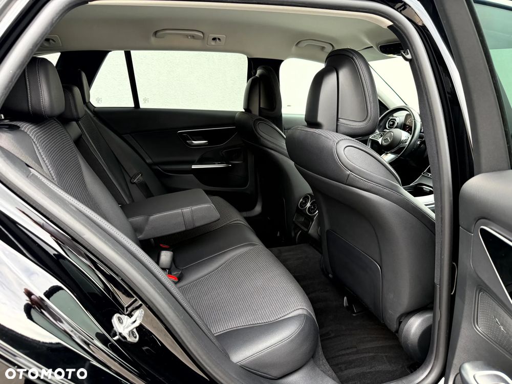 Mercedes-Benz Klasa C 220 d 9G-TRONIC Avantgarde - 26