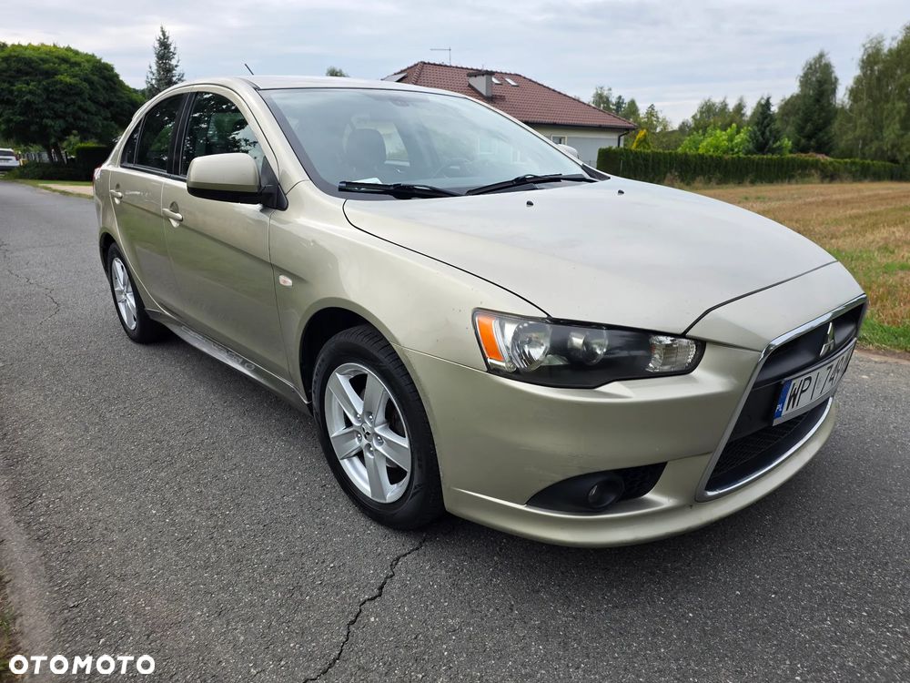 Mitsubishi Lancer 1.8 Intense - 3