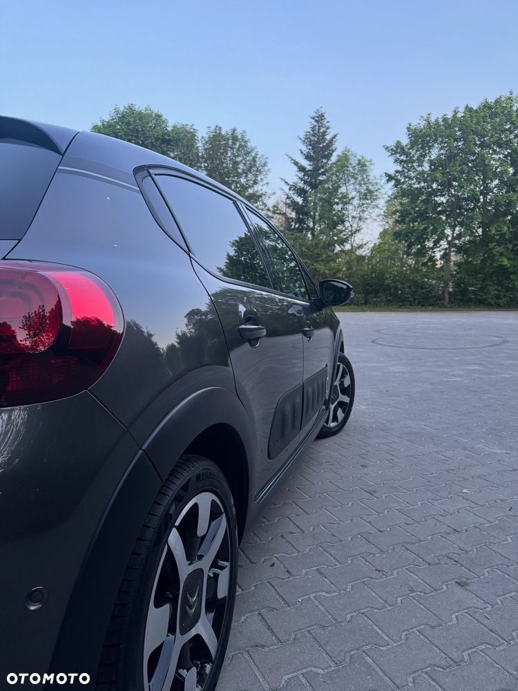 Citroën C3 Pure Tech 110 S&S EAT6 SHINE - 4