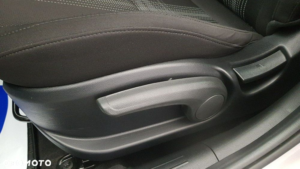 Hyundai i20 - 26