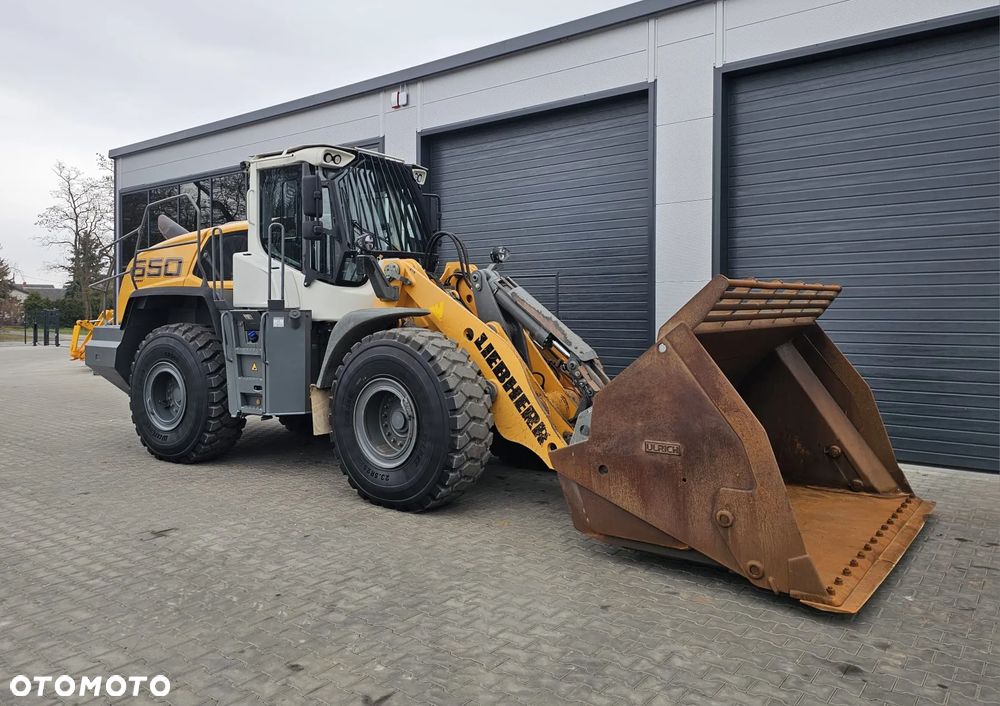 Liebherr L 550 XPower