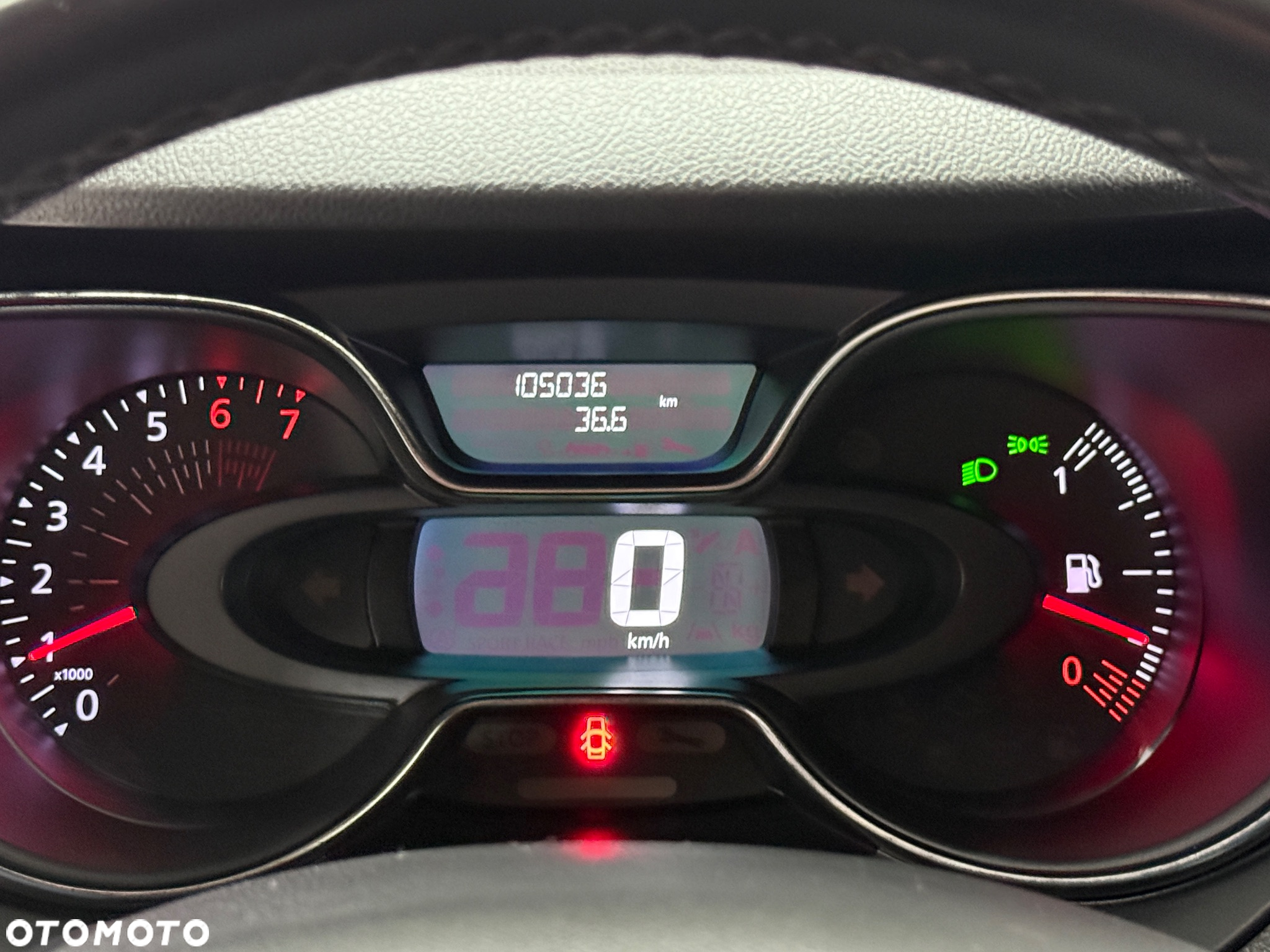 Renault Captur (ENERGY) TCe 90 INTENS - 18