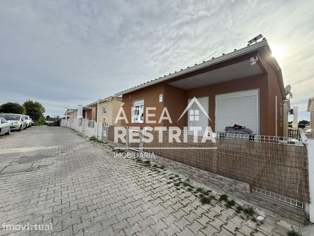 Moradia T2  - Parque Verde em Fernão Ferro - Grande imagem: 4/15