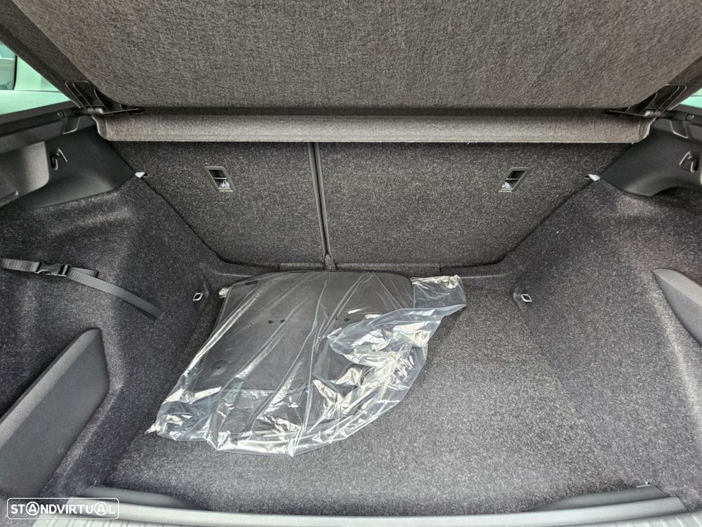 Skoda Kamiq 1.0 TSI Selection DSG - 13