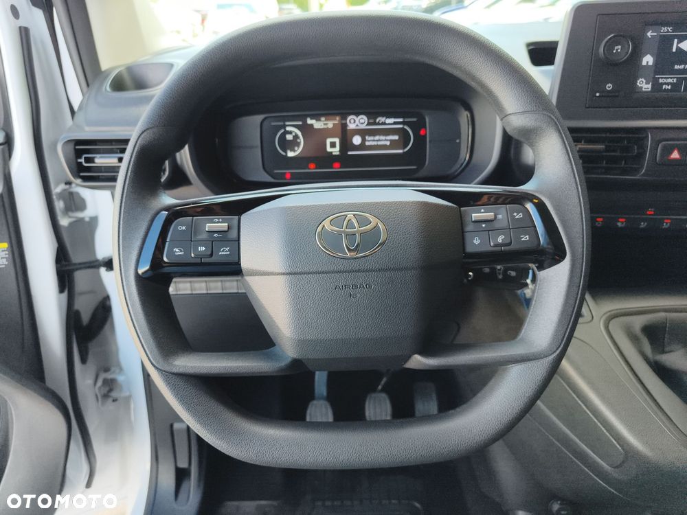 Toyota PROACE CITY - 17