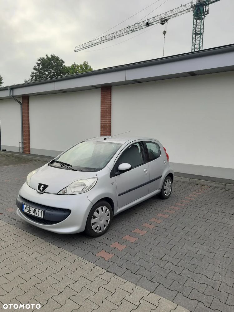Peugeot 107 - 1