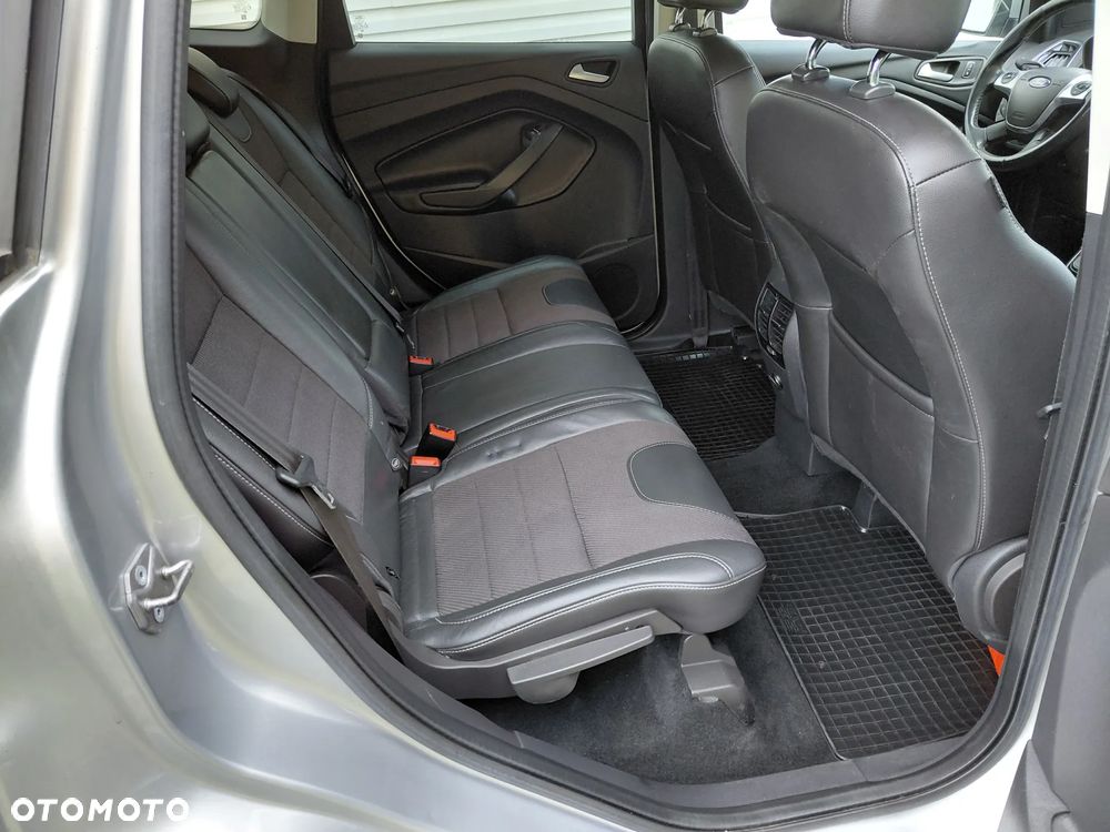 Ford Kuga 1.6 EcoBoost 4WD Titanium Plus - 14