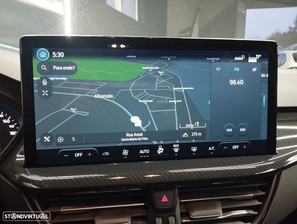 Ford Focus 1.0 EcoBoost MHEV ST-Line - 25